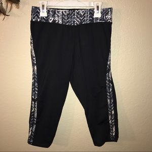 Black workout capris with geometric pattern