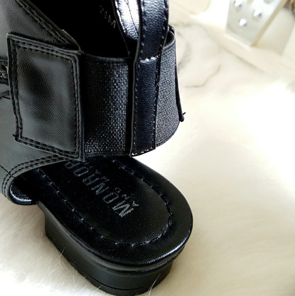 Beaded Black Embellished Collar Sandals 7.5 - Picture 5 of 7