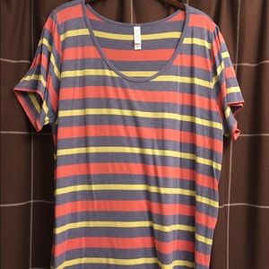 LuLaRoe Classic tee 2XL