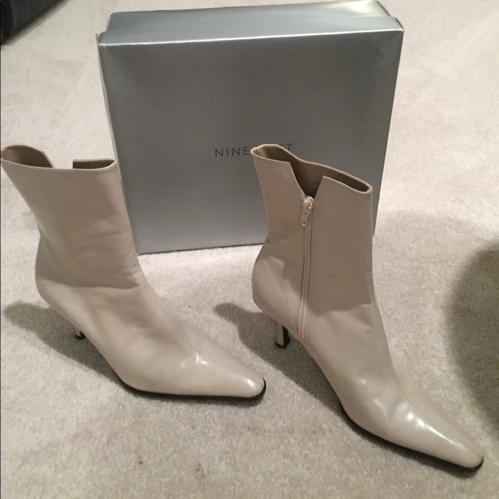 Nine West Natural leather boot