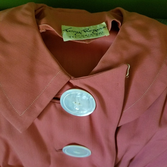 True Vintage 1940s Coral Dress - Picture 3 of 3