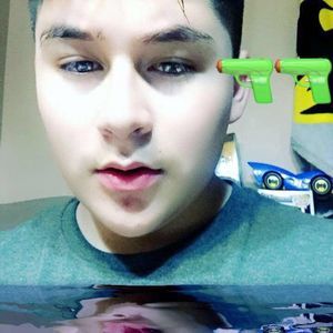 Meet your Posher, Jonathan