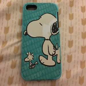 I phone 5s snoopy case