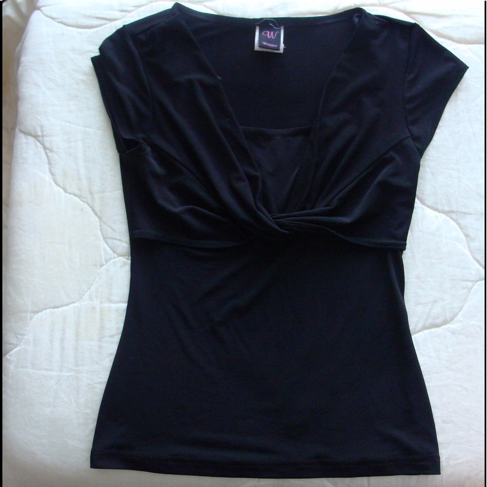 Black twisted front top