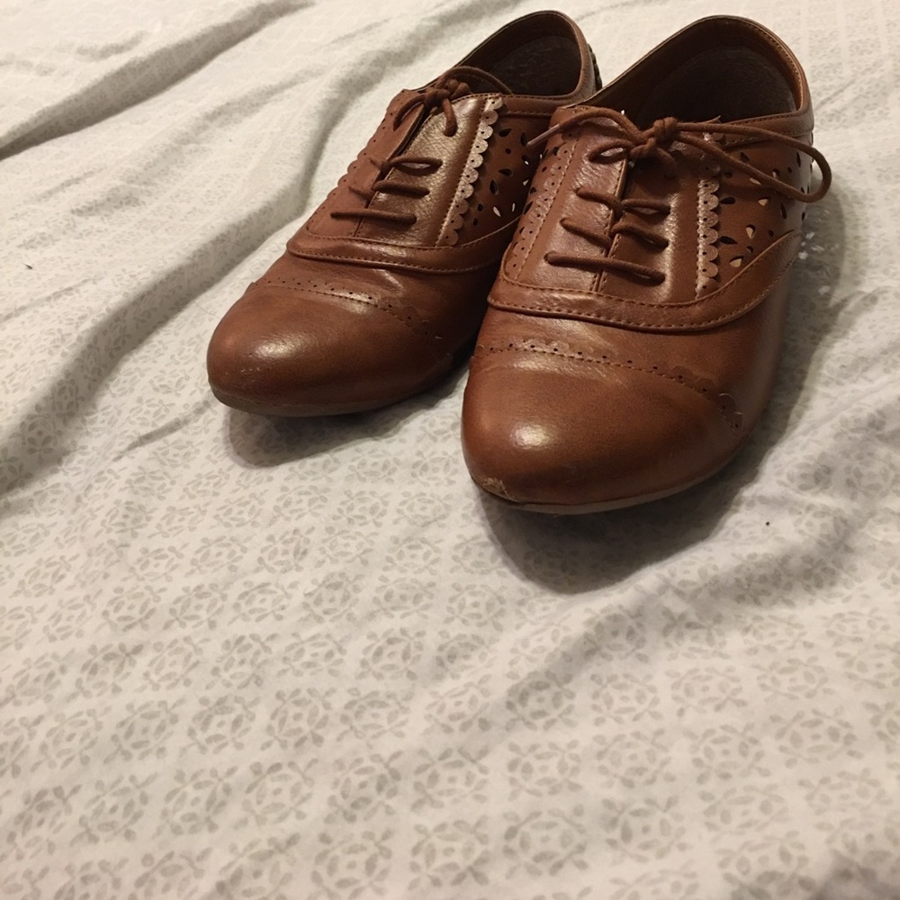 brown flats