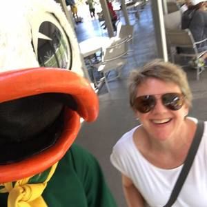 Meet your Posher, Dana