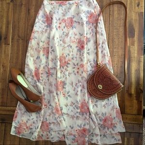 Vintage blush pink floral skirt