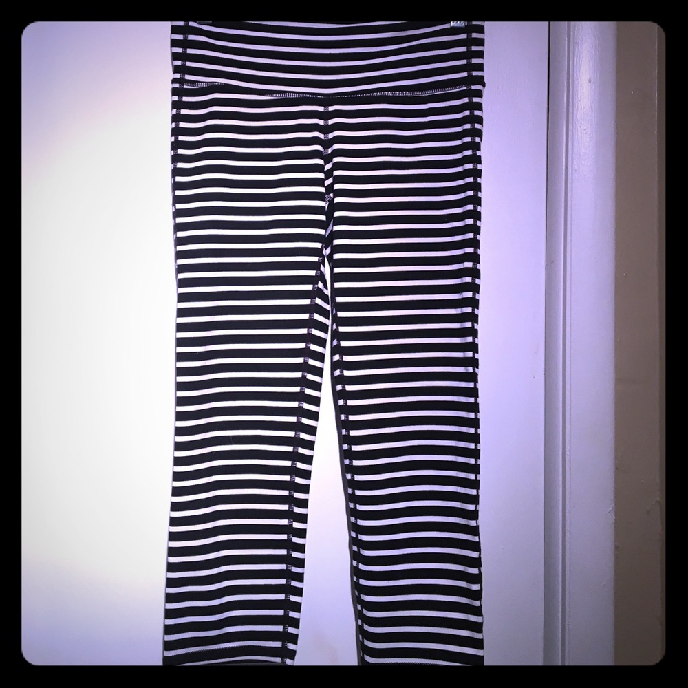 Athleta Chatarunga Stripes Capri