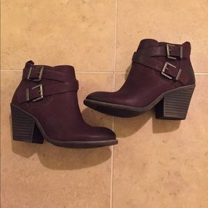 Sole Society Booties/ So-Maris in Wine Color