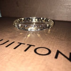 🌟Louis Vuitton Resin Swarovski Bracelet 🌟