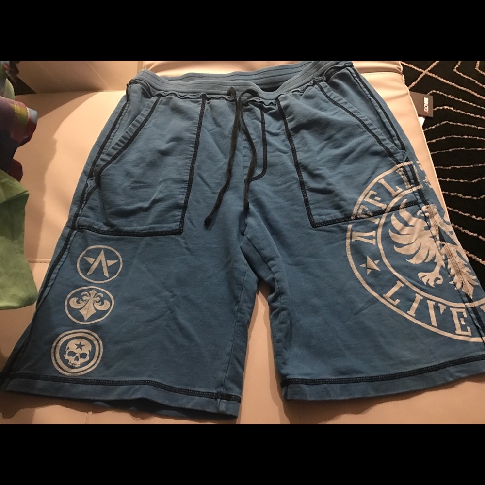 Affliction shorts size M
