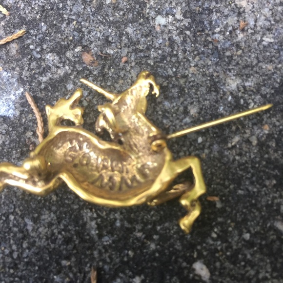 ❌SOLD❌ VTG MMA Gold Plated Unicorn Pin/Brooch - Picture 8 of 8