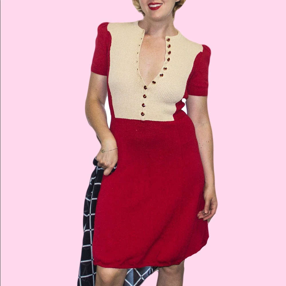 Vintage designer unknown red cream gold knit dress
