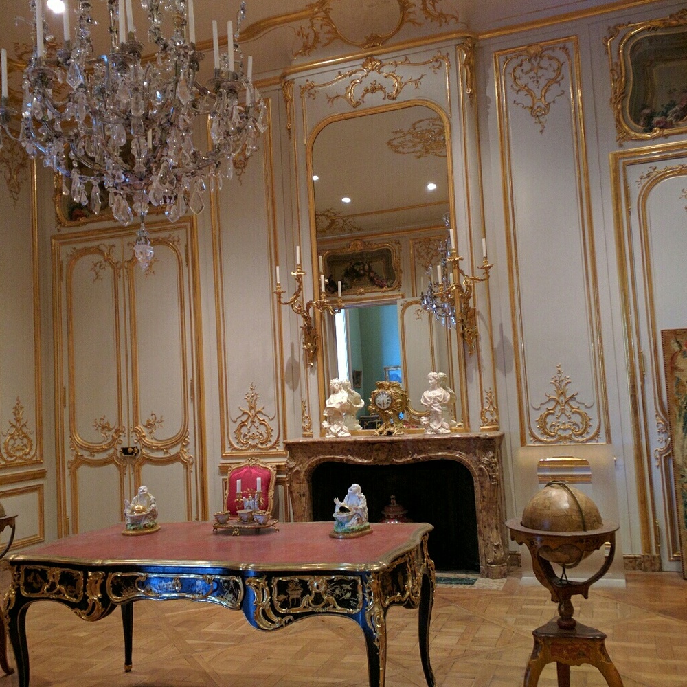 Meet your Posher, Connie