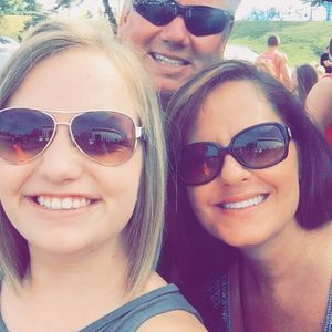 Meet your Posher, Cassady