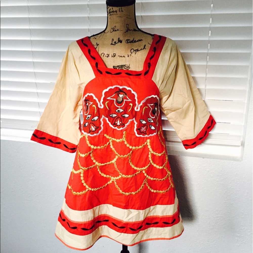 Embroidered tunic dress beautiful size M