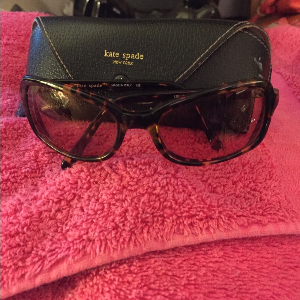 KATE SPADE AUTHENTIC SUNGLASSES WITH CASE