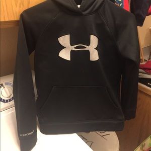 Youth Medium UnderArmour Hooded Sweatshirt