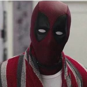 Meet your Posher, Levi