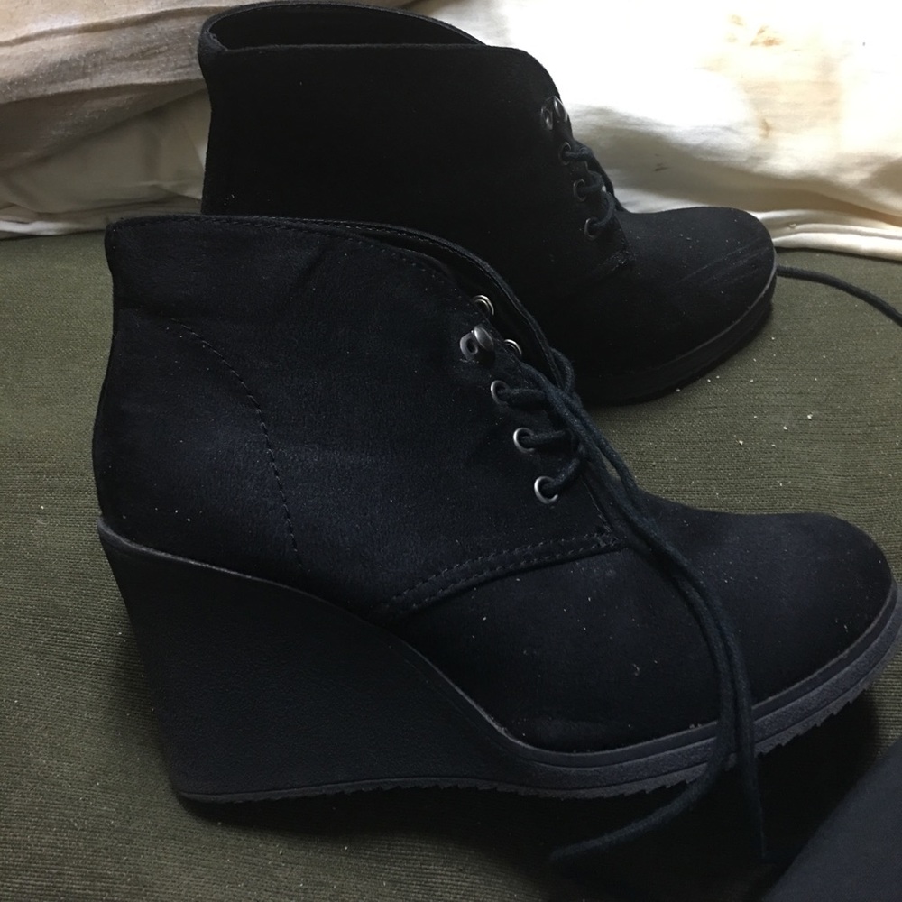 Merona Black Wedge Booties