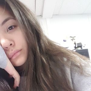 Meet your Posher, Kaitlin