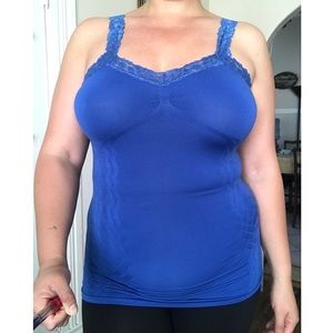 PLUS SIZE top