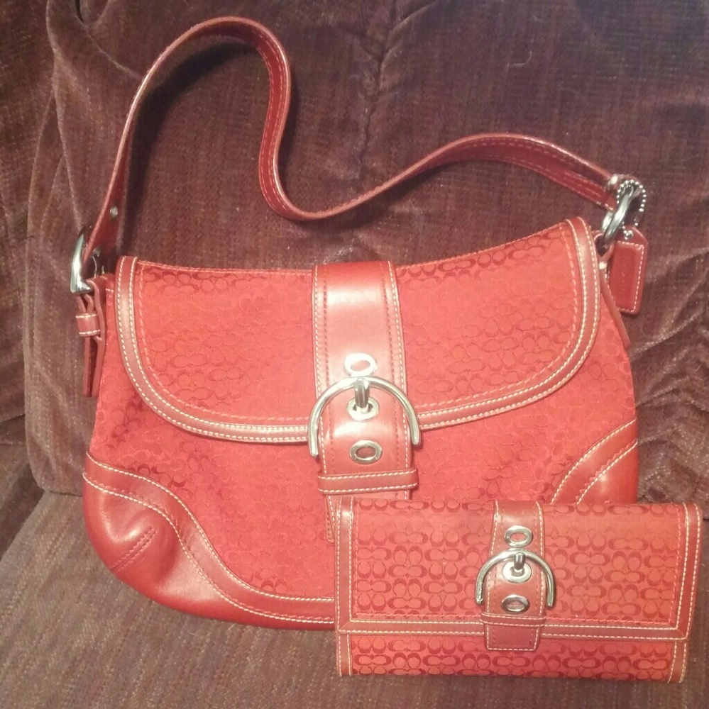 Coach purse and wallet