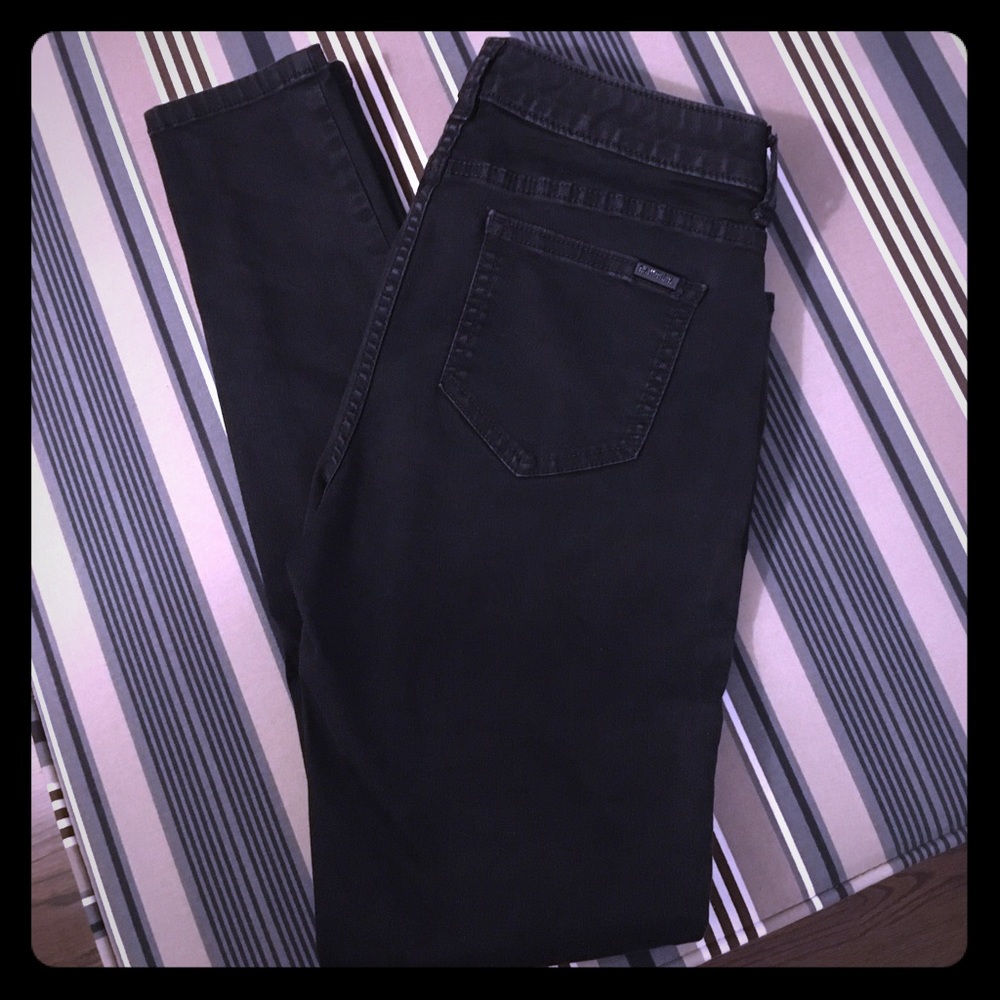 Jennifer Lopez Black Jeggings