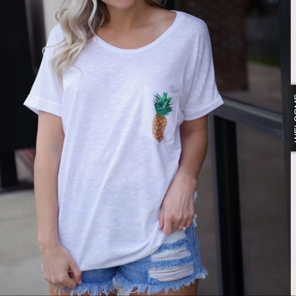 Pineapple print pocket tee top blouse - Picture 3 of 4