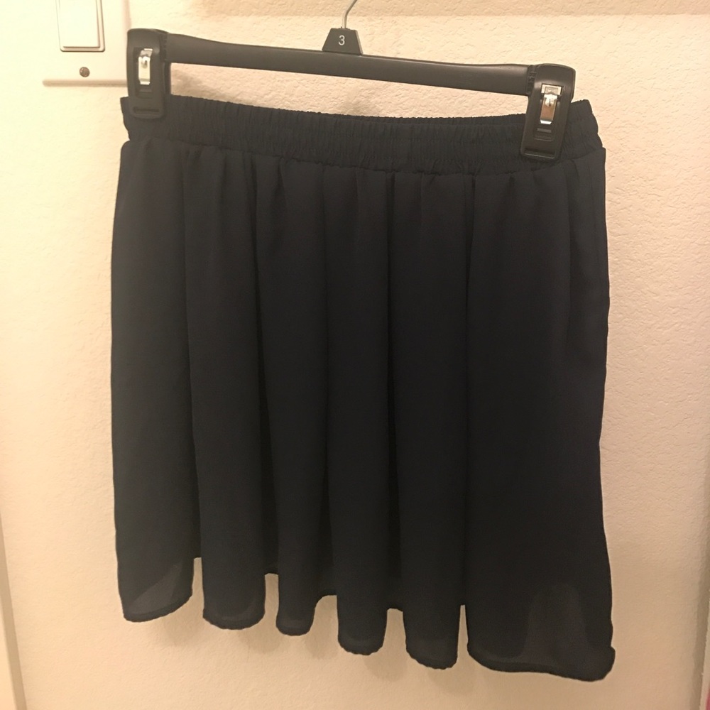 Brandy Melville Navy Skirt