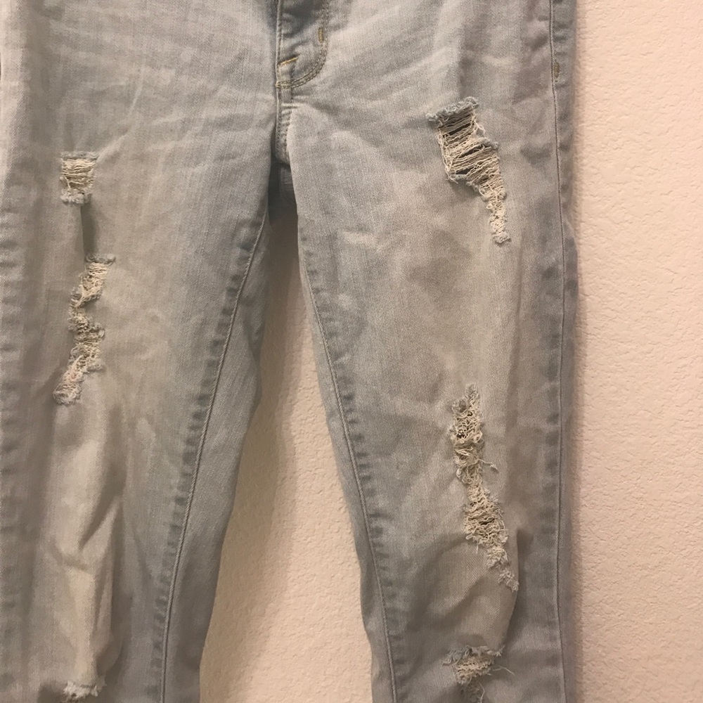 Light wash ripped jeans