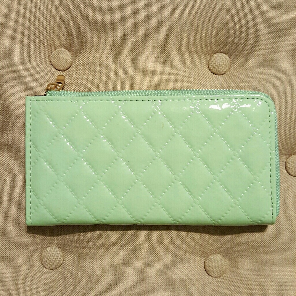 Mint green wallet NWOT