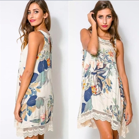 🎉HP🎉one left!! Stunning floral dress-crochet hem - Picture 5 of 8