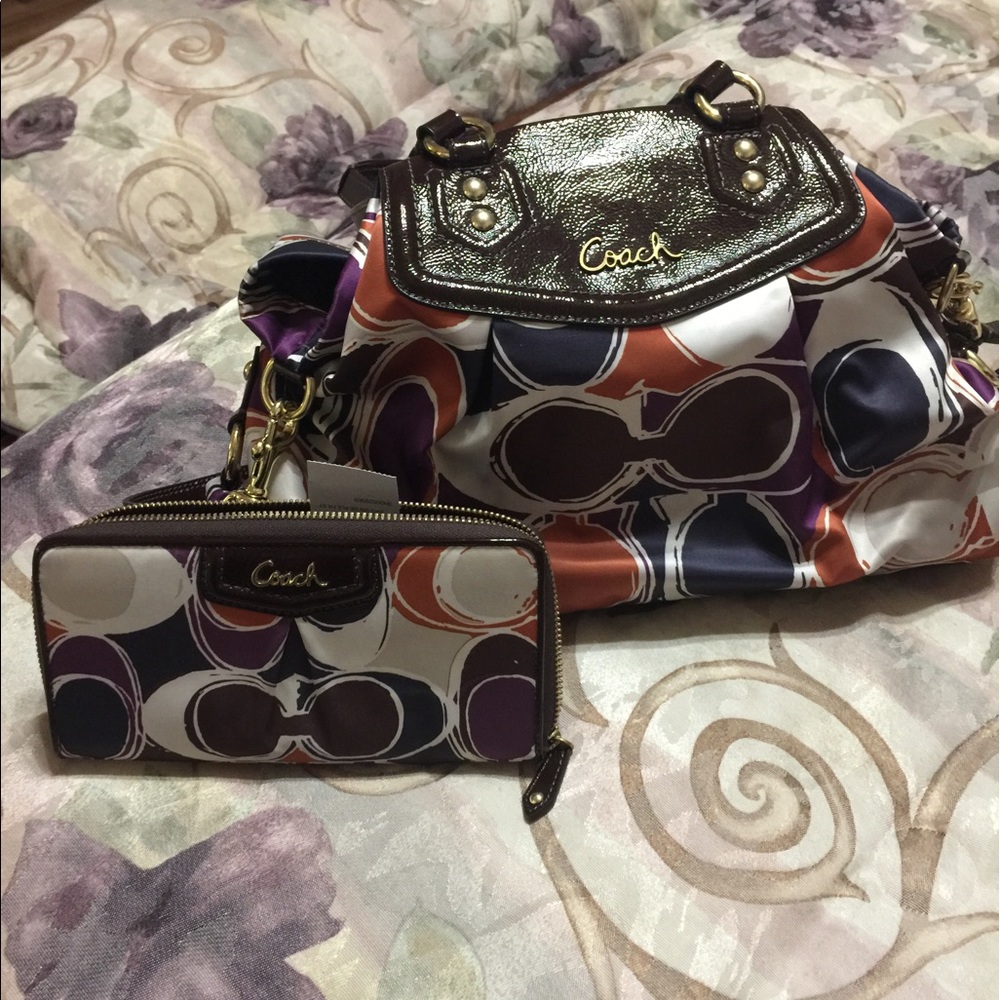 Coach Purse & Wallet