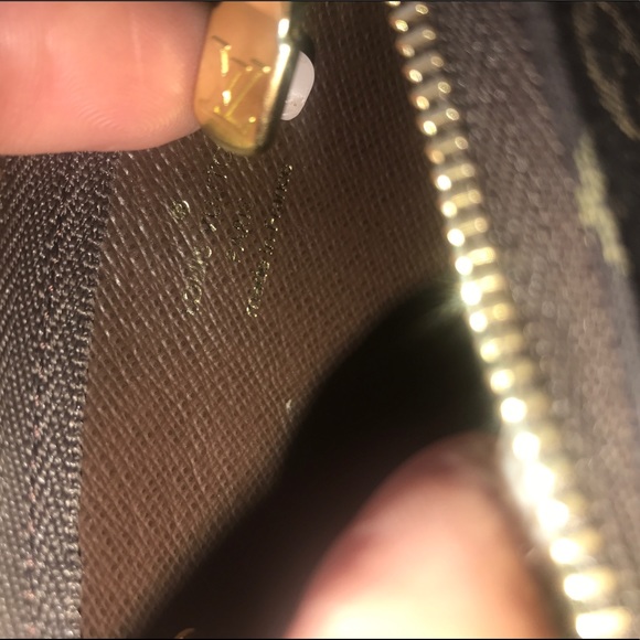 Louis Vuitton Key Cles - Picture 3 of 3