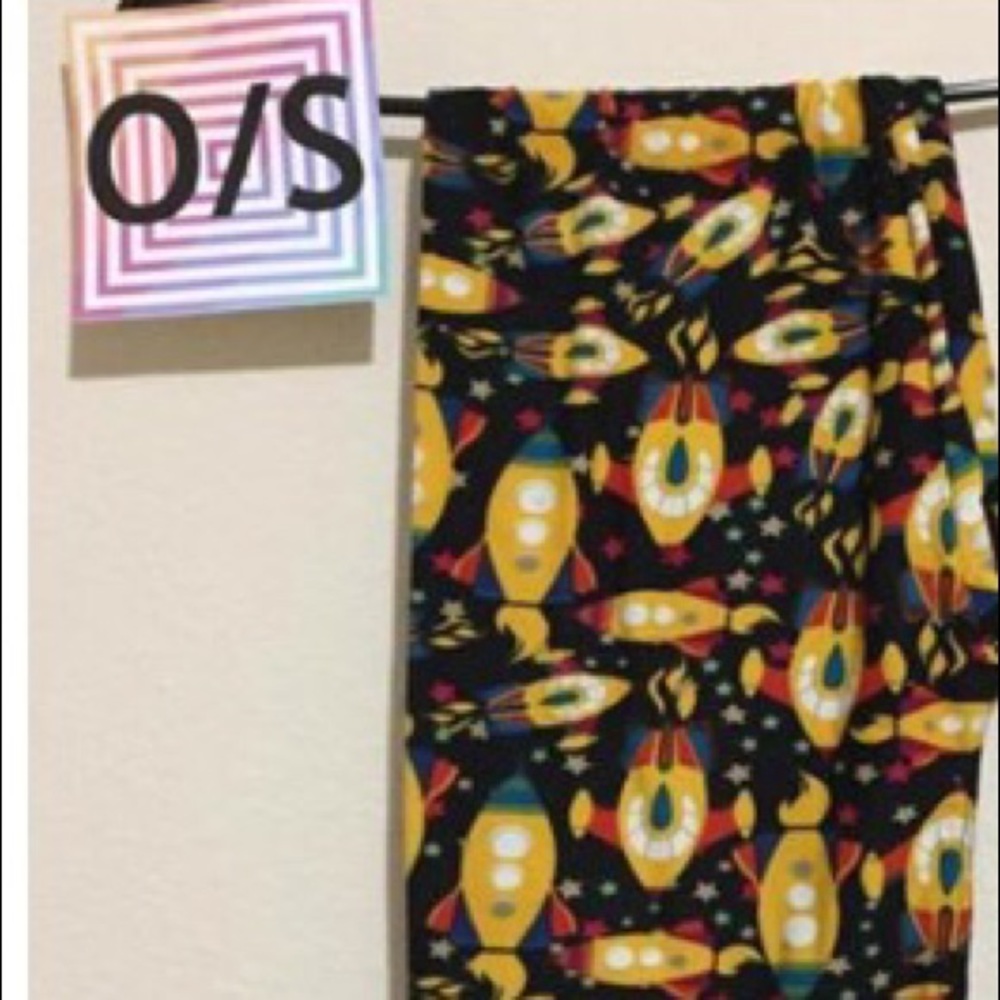 Lularoe One Size Rockets