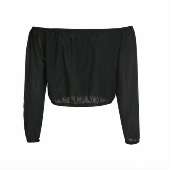 Off shoulder crop top - Picture 2 of 3