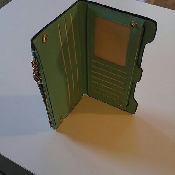 Turquoise wallet - Picture 3 of 3