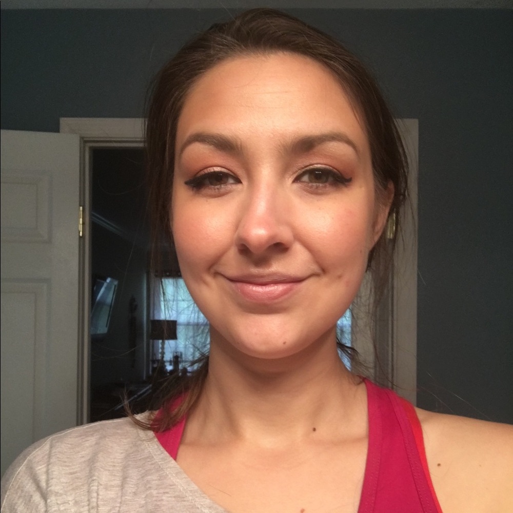 Meet your Posher, Courtney