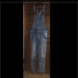 AE DISTRESSED OVERALL IN SZ L