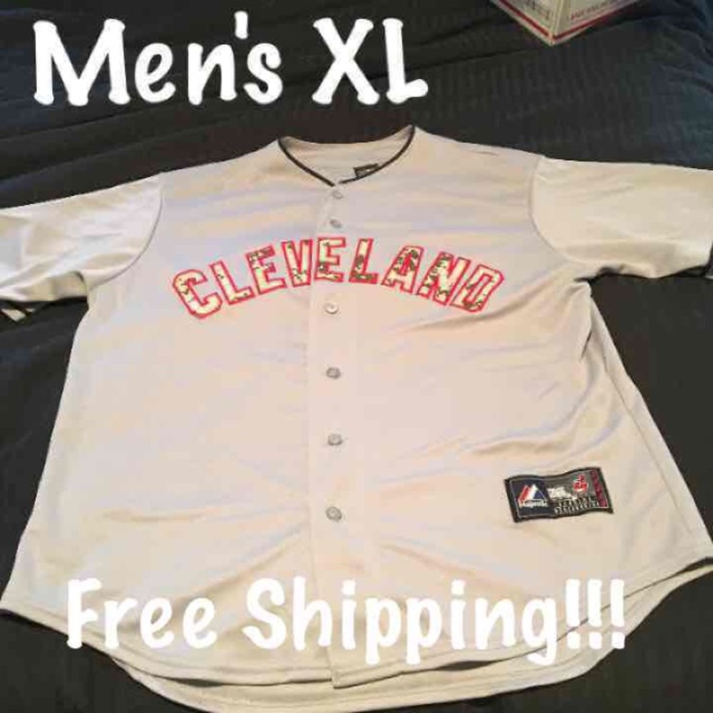 Men's CLEVELAND INDIANS Jersey size XL