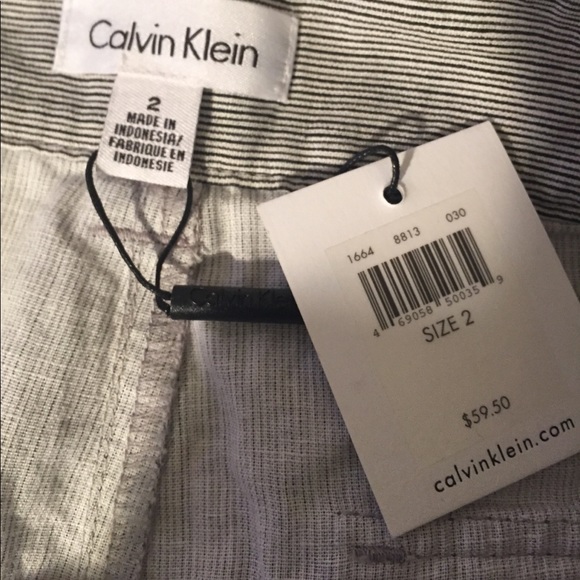 NWT Calvin Klein Shorts Help 2 Shelters - Picture 6 of 6