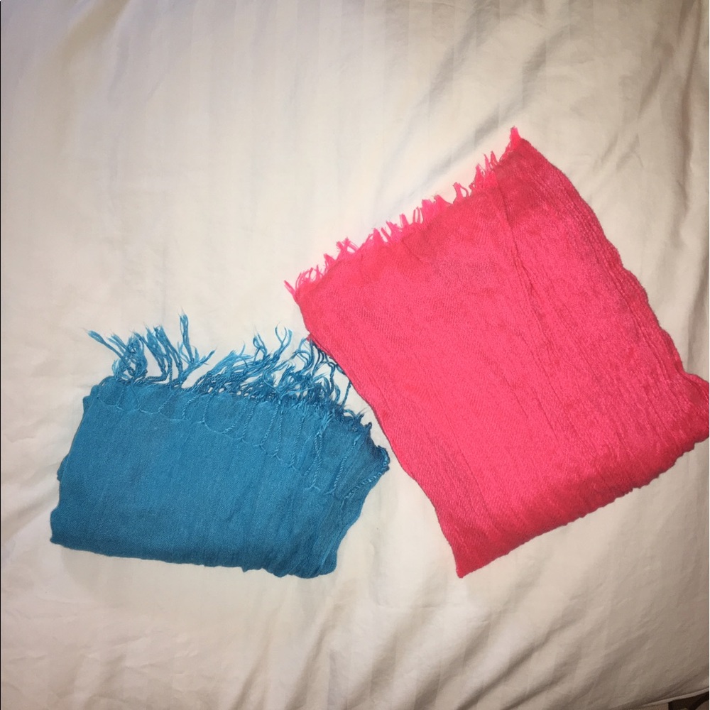 Lightweight Scarves