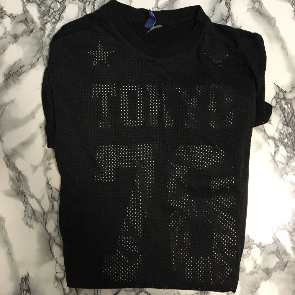 MENS fashion tokyo top