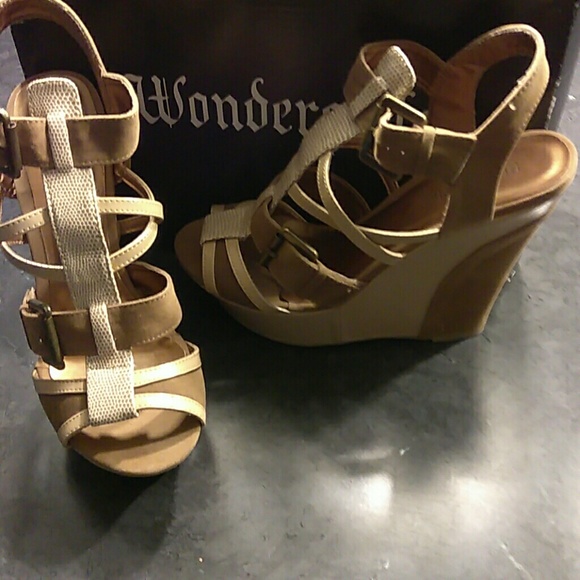 Shoes - Picture 3 of 4