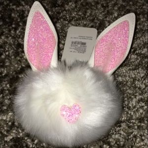 Claire's Accessories - 🐇🐰 Bunny Rabbit Keychain 🐰🐇 Claire's Accessories - 🐇🐰 Bunny Rabbit Keychain 🐰🐇
