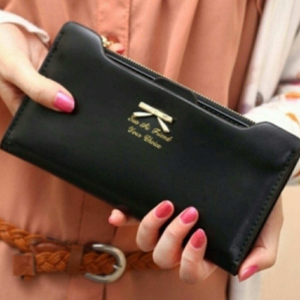 Black wallet