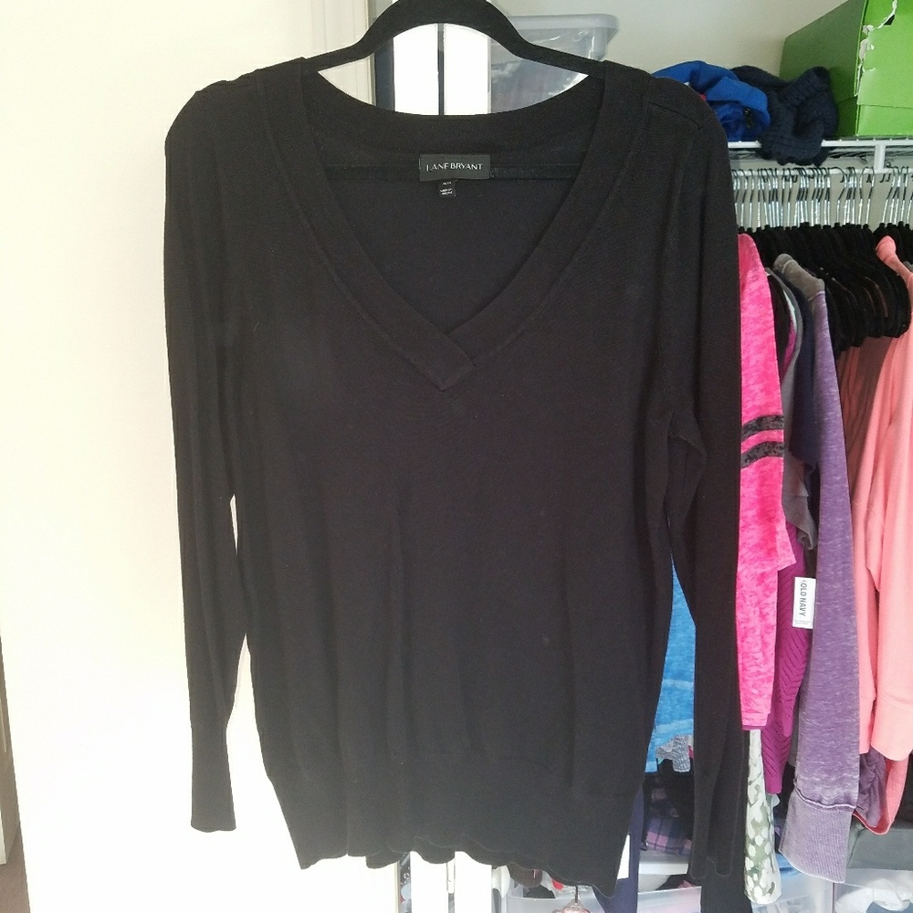 Light weight sweater