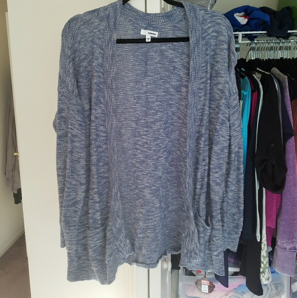 Light weight cardigan