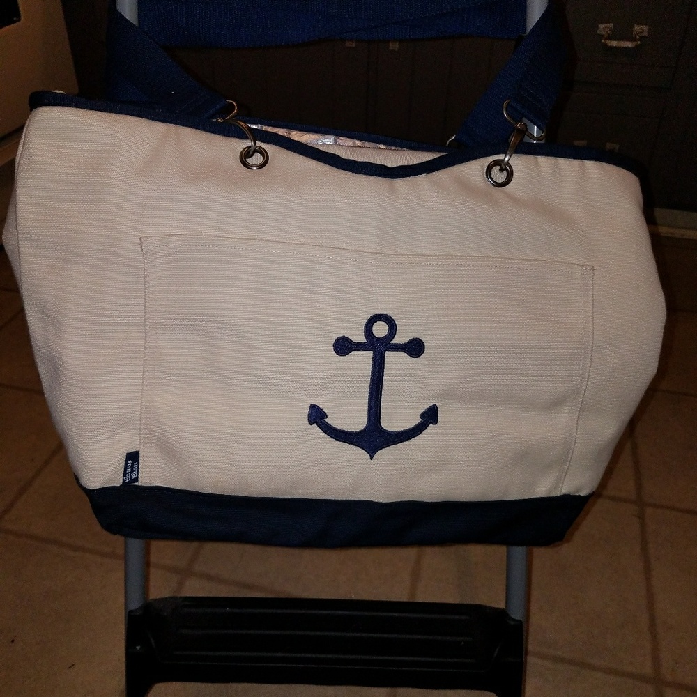 Rare and retired Thirty-One anchor thermal